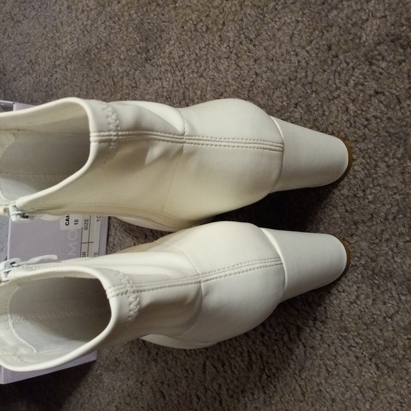 Nordstroms Soldout Cassis white ankle boots, new, size 10 Top Moda - Picture 5 of 7